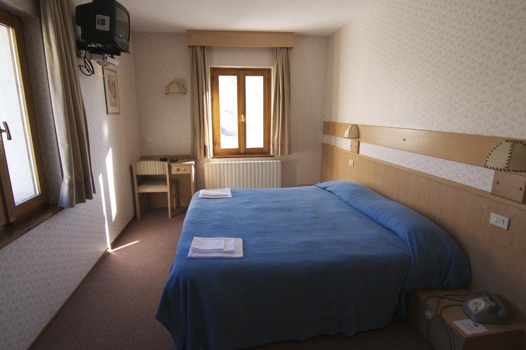 Folgore Hotel