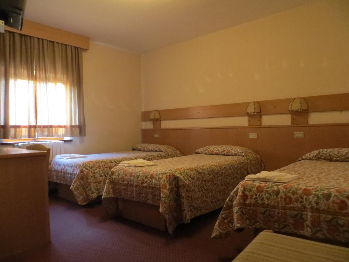 Hotel Folgore 3*
