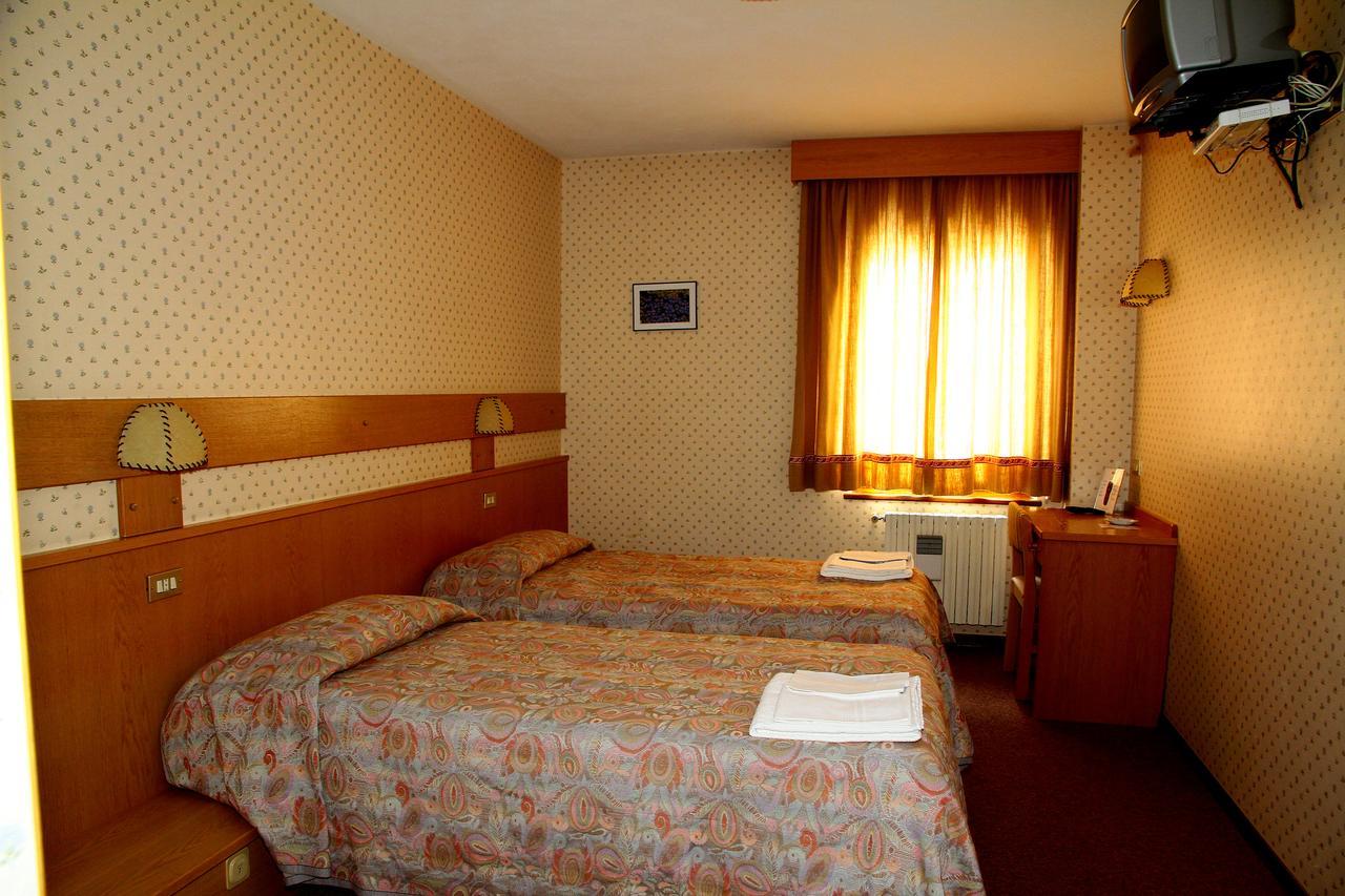 Folgore Hotel